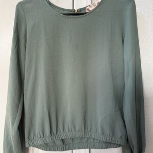Green Long Sleeve Blouse
